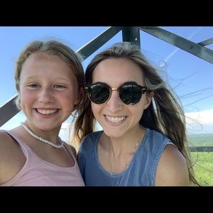 Meet your Posher, Bree